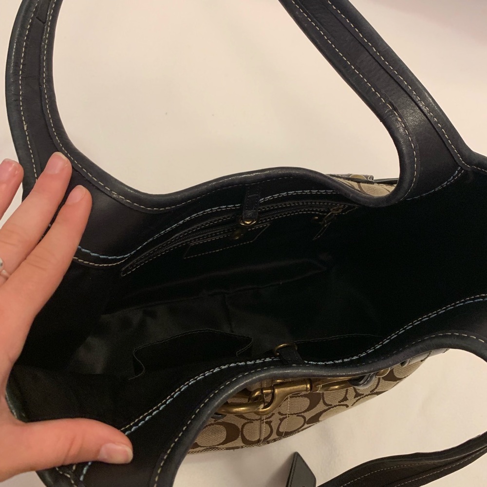 Coach Purse ✨ - Picture 4 of 6